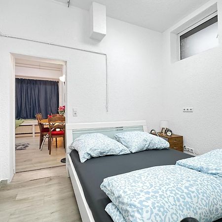 2 Zimmer Apartment Fuer 6 P, 15 Min Zum Flughafen Эсслинген Экстерьер фото
