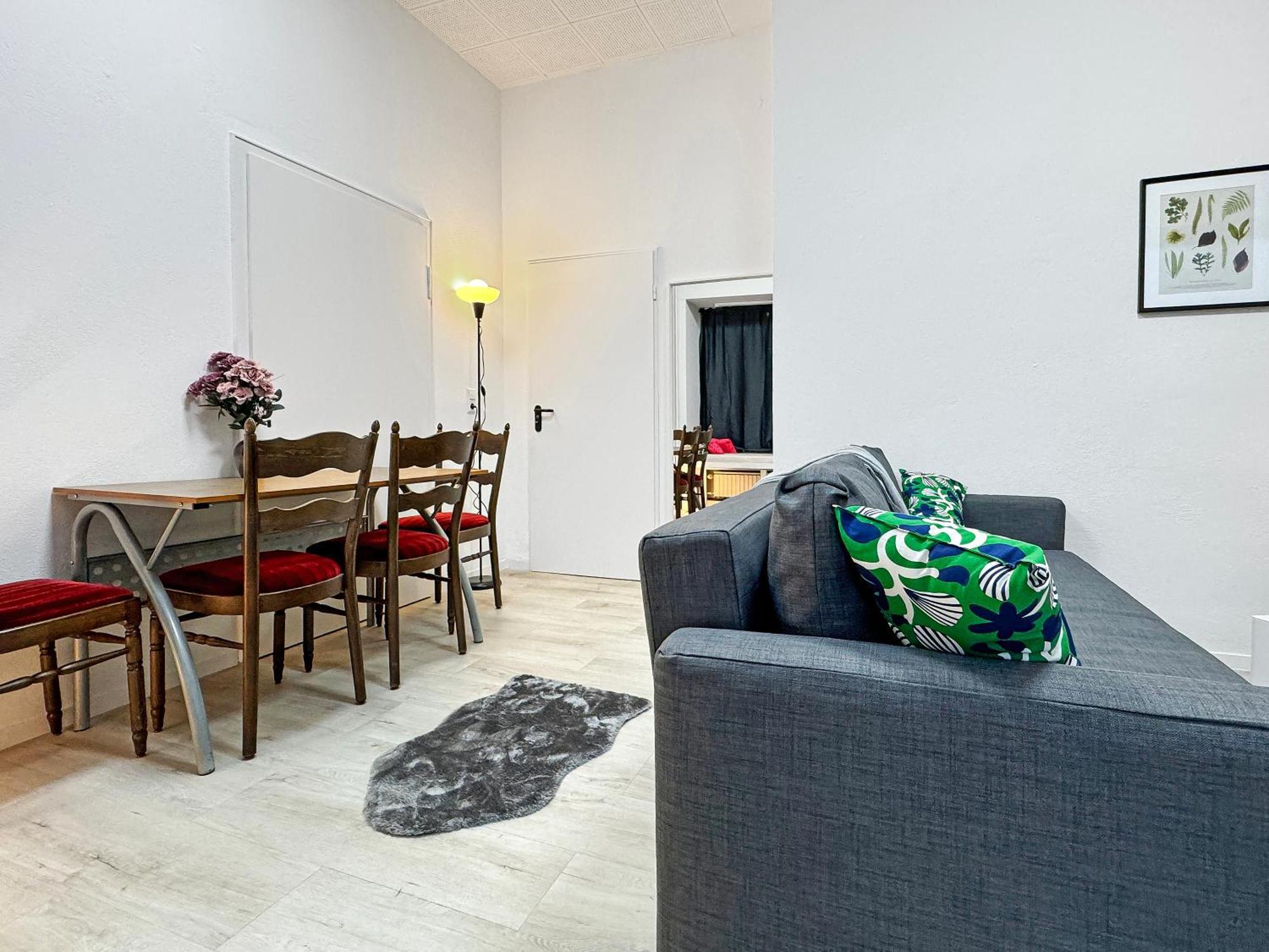 2 Zimmer Apartment Fuer 6 P, 15 Min Zum Flughafen Эсслинген Экстерьер фото